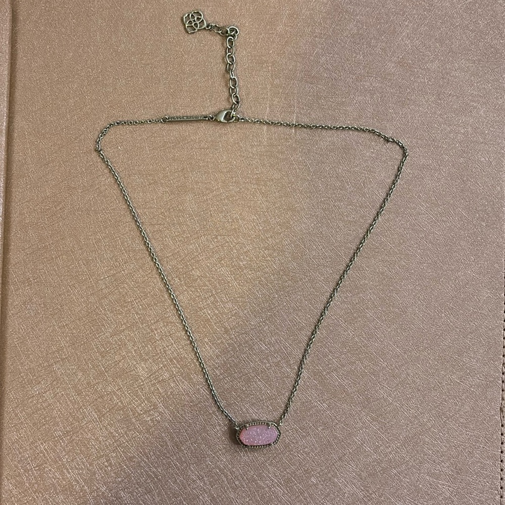 Kendra Scott Necklace